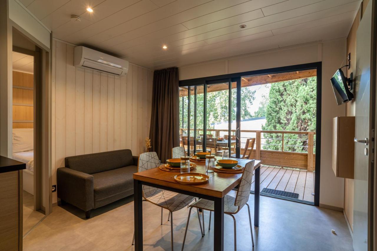 Ecolodge L'Etoile D'Argens Officiel サン・エギュルフ エクステリア 写真