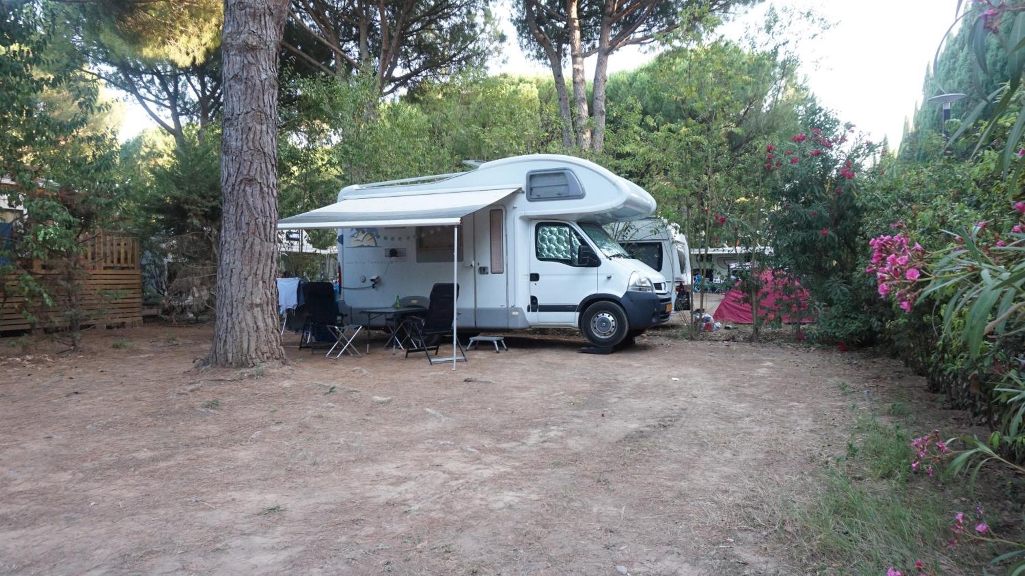 Ecolodge L'Etoile D'Argens Officiel サン・エギュルフ エクステリア 写真
