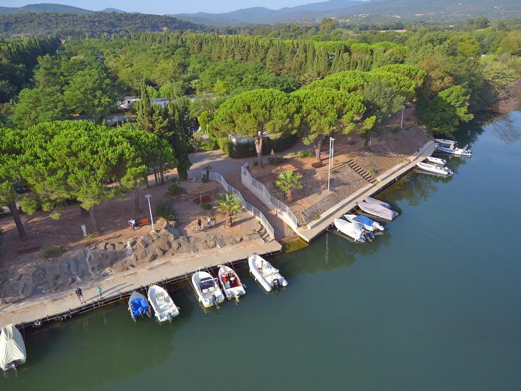 Ecolodge L'Etoile D'Argens Officiel サン・エギュルフ エクステリア 写真